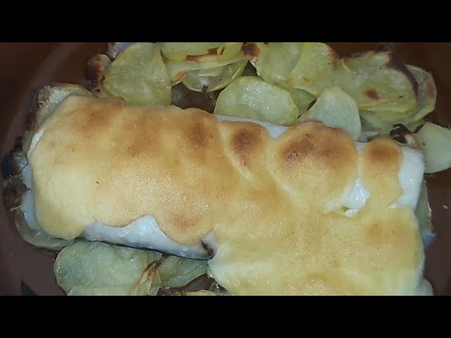 bacalao gratinado con alioli y patatas