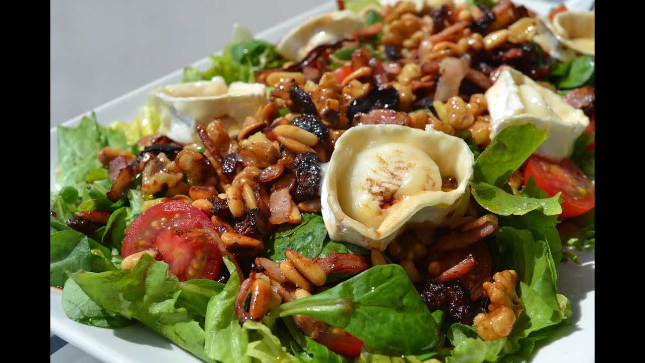 ensalada canonigos bacon nueces queso cabra