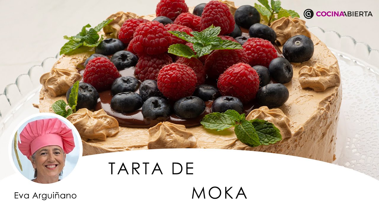 tarta de moka con frutos rojos de eva arguiñano