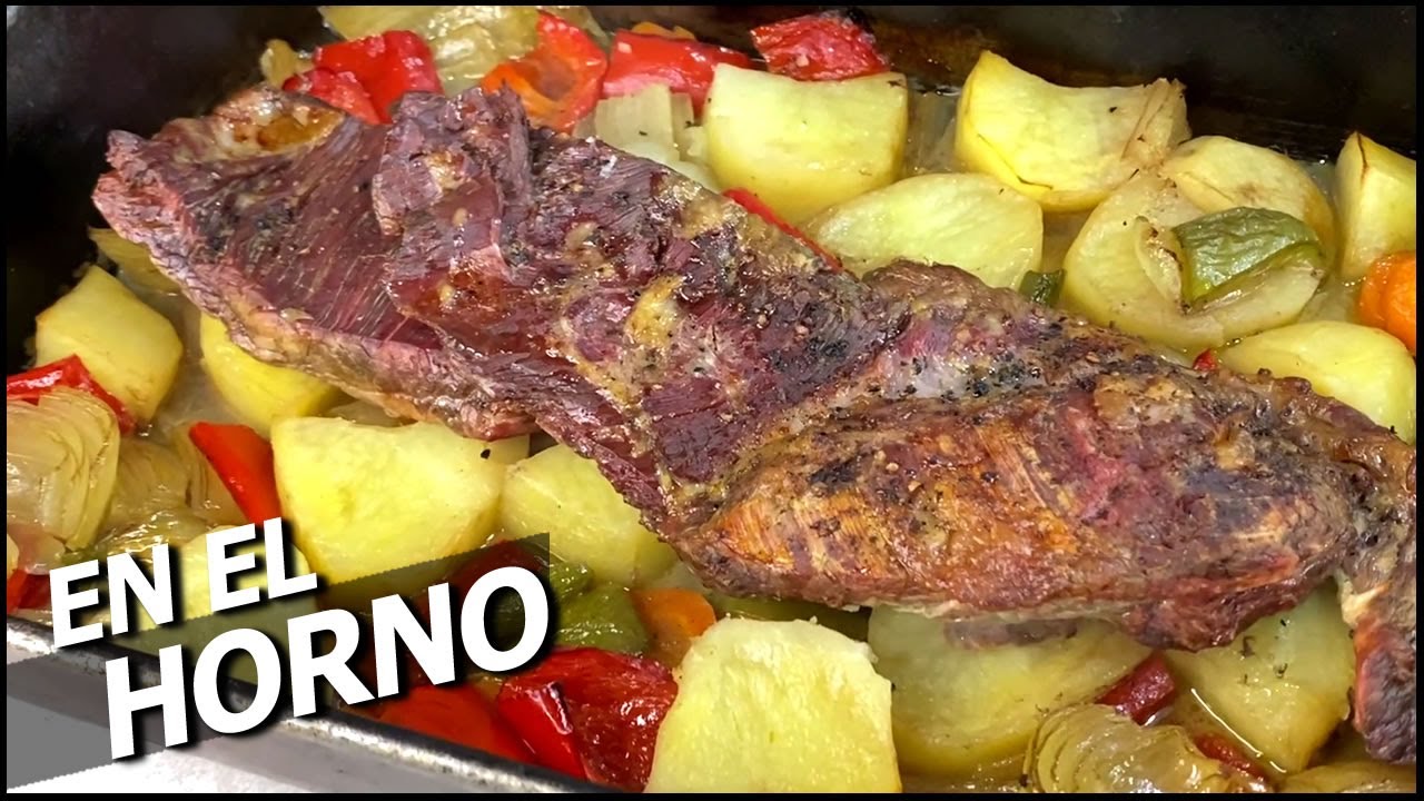 carne al horno con patatas y verduras
