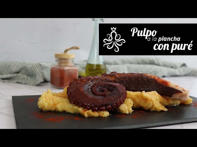 pulpo a la plancha con puré de patatas al pimentón
