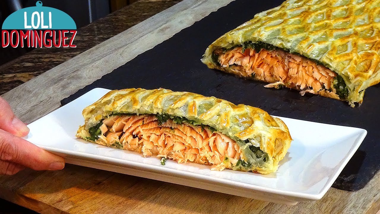 hojaldre relleno de salmón y verduras