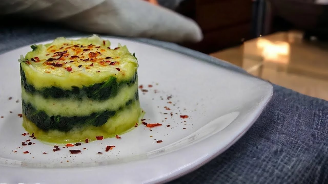 pastel de espinacas y pure de patatas