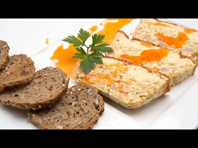 pastel de puerros y gambas por karlos arguiñano