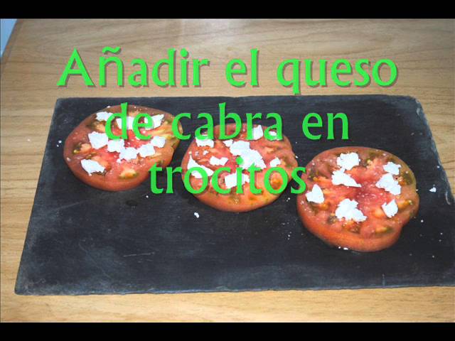 ensalada de queso de cabra y tomate
