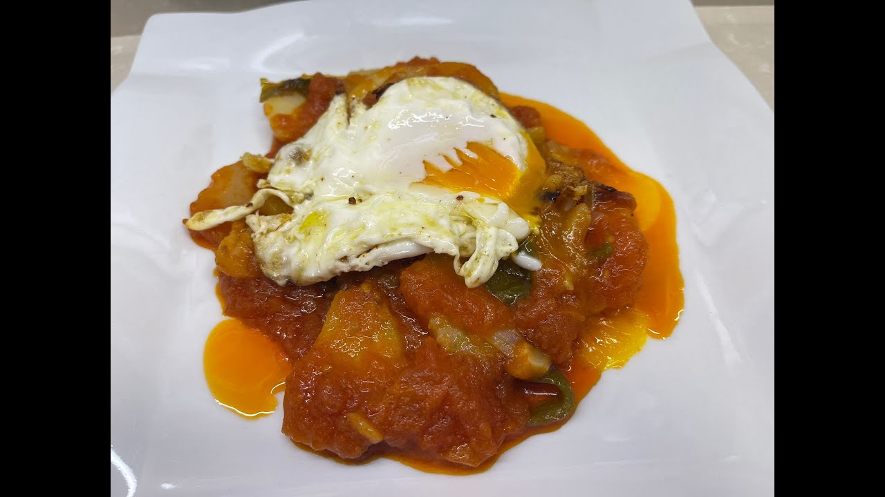 patatas a lo pobre con tomate