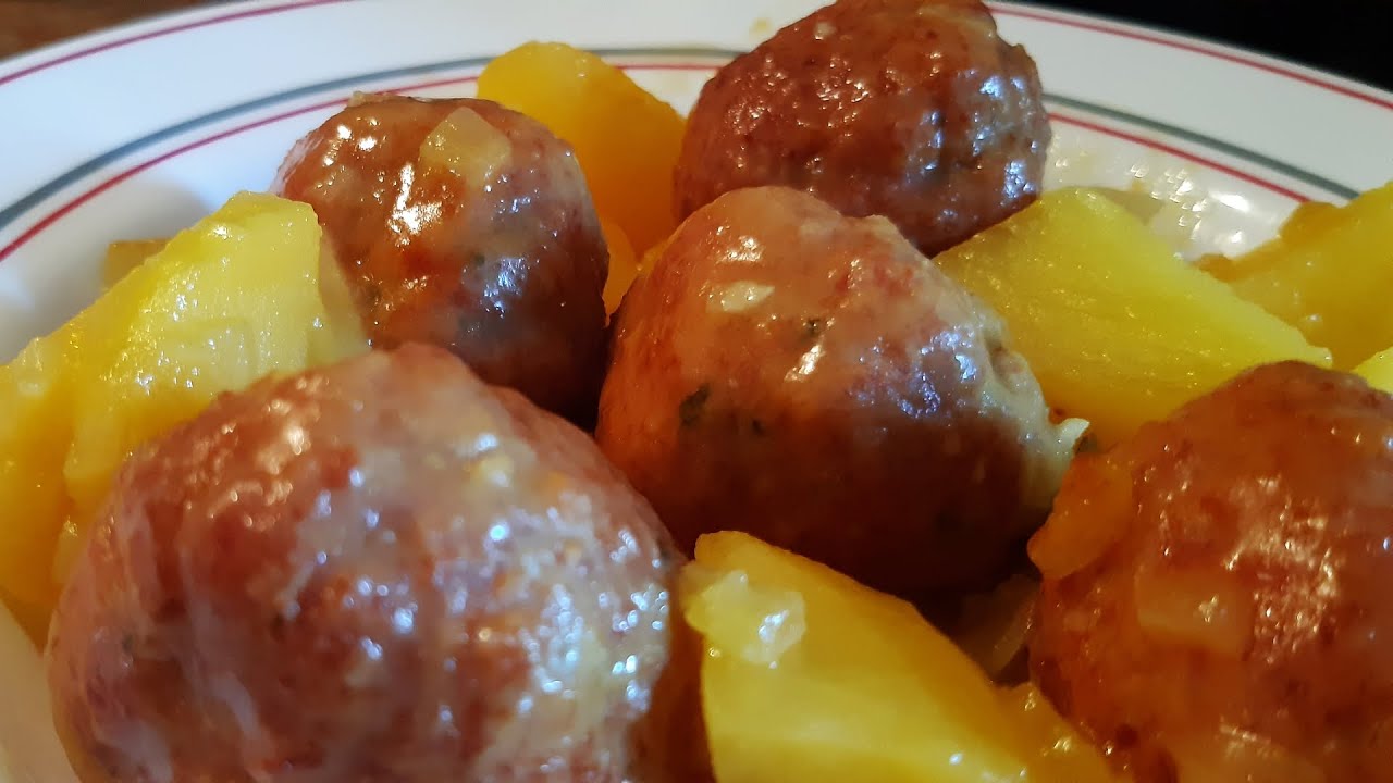 albóndigas con patatas de la abuela