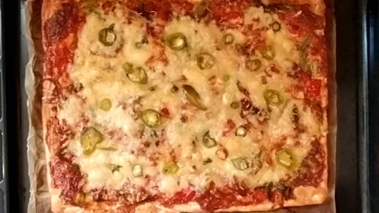 hojaldre de verduras y queso mozzarella